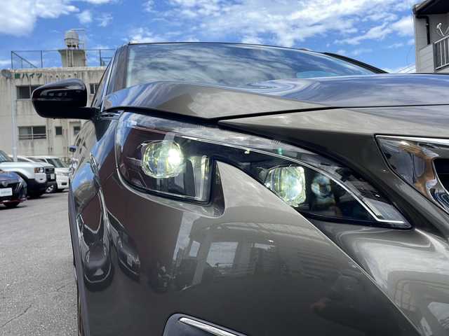 プジョー ５００８ アリュール 宮崎県 2017(平29)年 3.6万km ガンＭ 純正オーディオ/BT/USB/AMFM/ETC/バックカメラ/サンルーフ/パワーバックドア/ハーフレザーシート/パドルシフト/クルーズコントロール
