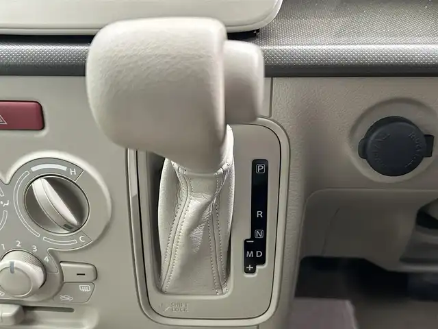 スズキ ラパン G 鹿児島県 2017(平29)年 0.6万km アーバンブラウンパールメタリック 純正オーディオ/衝突軽減ブレーキ/横滑り防止/ヘッドライトレベライザー/プッシュスタート/純正フロアマット/禁煙車