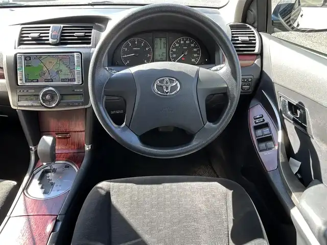 トヨタ プレミオ 1．5F 福岡県 2007(平19)年 4.9万km ブラキッシュレッドマイカ ワンオーナー/純正メモリナビ【NDDN-W57】/　（AM/FM/CD/DVD/ワンセグTV）/バックカメラ/オートライト/電格ウインカーミラー/ETC/プッシュスタート/ドアバイザー/シガーソケット/ISOFIX/盗難防止装置/スペアキー/保証書/取扱説明書/ナビ取扱説明書