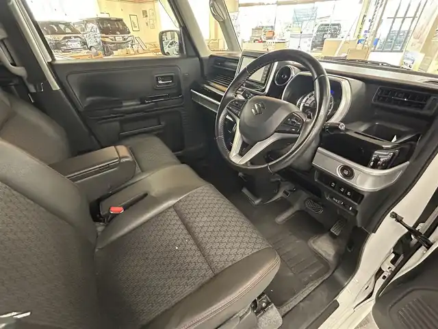 スズキ スペーシア カスタム HYBRID XS ターボ 宮崎県 2018(平30)年 13.1万km ピュアホワイトP /ナビ(CN-RE04WD)//TV/CD/DVD/Bluetooth//バックカメラ//両側パワースライドドア//運転席シートヒーター//ETC//クルーズコントロール//社外フロアマット//純正アルミホイール//ドアバイザー//パドルシフト//オートライト//電格ウィンカーミラー