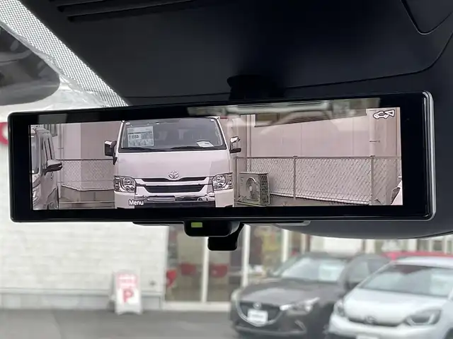 日産 セレナ e－パワー ルキシオン 群馬県 2023(令5)年 7.9万km ブリリアントシルバー 安全性能/・プロパイロット/・車線変更支援/・前方衝突防止支援/・踏み間違い衝突防止支援/・車線維持支援/・車線逸脱防止支援/・後側方衝突防止支援/・標識認識/・駐車支援/・プロパイロットパーキング/純正12.3インチナビ/　　フルセグ/Bluetooth/    FM/AM/USB/HDMI/    AppleCarPlay/AndroidAuto/フリップダウンモニター/アラウンドビューモニター/フロントダイナミックパック装着/両側ハンズフリーパワースライドドア/デジタルインナーミラー/1，2列目シートヒーター/オートLEDヘッドライト/ヘッドアップディスプレイ/ルーフスポイラー/シーケンシャルドアミラー/バックビュー雨滴クリーナー/スマートキー2本/プロパイロットリモートパーキング（キー有）/純正前後ドライブレコーダー/ビルドインETC2.0