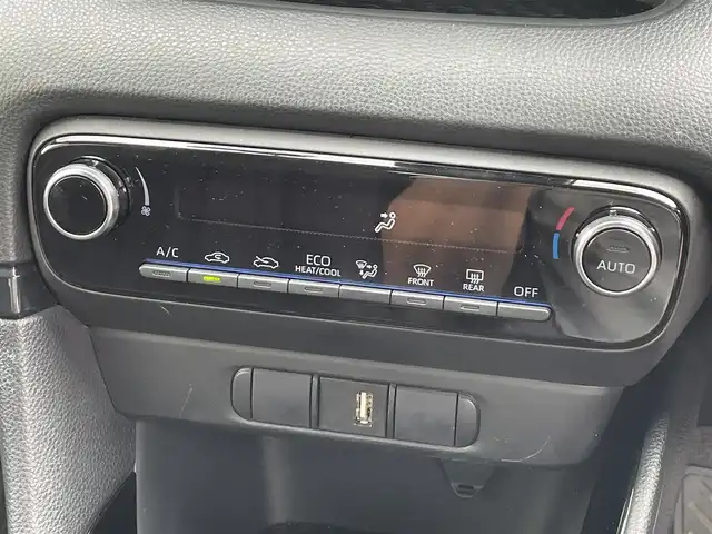 トヨタ ヤリス G 滋賀県 2020(令2)年 3.9万km 赤Ⅱ 8型純正ディスプレイオーディオ/Bluetooth/Miracast/USB/トヨタセーフティセンス/レーダークルーズコントロール/レーンキープアシスト/レーントレーシングアラート/パーキングサポートブレーキ/クリアランスソナー（前後）/モデリスタAW/バックカメラ/LEDヘッドライト/前後ドライブレコーダー/オートハイビーム/ETC