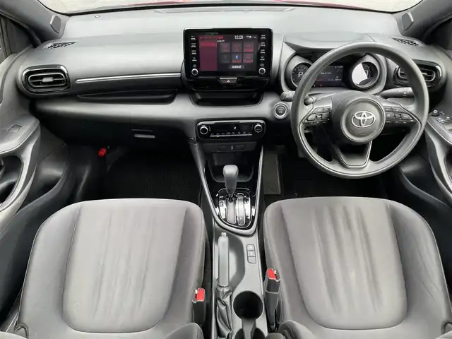 トヨタ ヤリス G 滋賀県 2020(令2)年 3.9万km 赤Ⅱ 8型純正ディスプレイオーディオ/Bluetooth/Miracast/USB/トヨタセーフティセンス/レーダークルーズコントロール/レーンキープアシスト/レーントレーシングアラート/パーキングサポートブレーキ/クリアランスソナー（前後）/モデリスタAW/バックカメラ/LEDヘッドライト/前後ドライブレコーダー/オートハイビーム/ETC