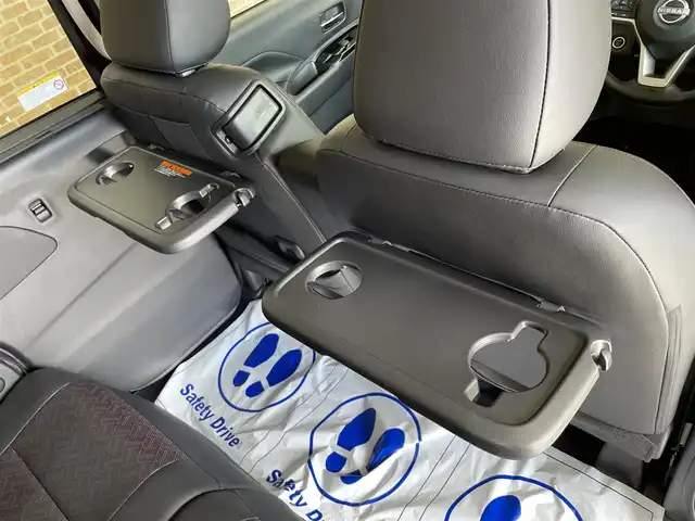 日産 ルークス ハイウェイスター Gターボ 岩手県 2024(令6)年 1.6万km 赤 特別塗装色　カンジュクカシス(V12)/４WD/ターボ/アラウンドビューモニター/左側ハンズフリーオートスライドドア/エマージェンシーブレーキ/踏み間違い衝突防止アシスト/車線逸脱警報/先行車発信お知らせ機能/標識認識機能/前後ソナー/オートハイビーム/横滑り防止装置/アイドリングストップ/リヤサーキュレーター/前席シートヒーター/ステアリングヒーター/ヘッドライトレベライザー/LEDヘッドライト/フォグランプ/純正１５インチアルミホイール