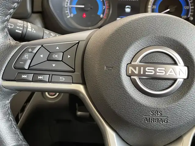 日産 ルークス ハイウェイスター Gターボ 岩手県 2024(令6)年 1.6万km 赤 特別塗装色　カンジュクカシス(V12)/４WD/ターボ/アラウンドビューモニター/左側ハンズフリーオートスライドドア/エマージェンシーブレーキ/踏み間違い衝突防止アシスト/車線逸脱警報/先行車発信お知らせ機能/標識認識機能/前後ソナー/オートハイビーム/横滑り防止装置/アイドリングストップ/リヤサーキュレーター/前席シートヒーター/ステアリングヒーター/ヘッドライトレベライザー/LEDヘッドライト/フォグランプ/純正１５インチアルミホイール