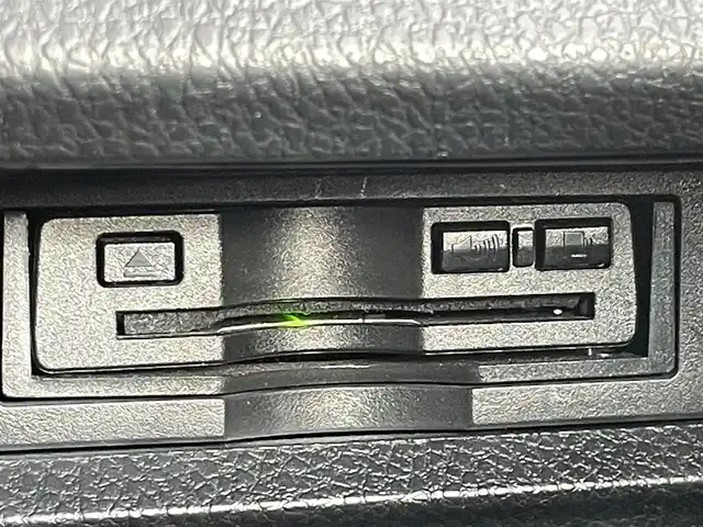 トヨタ ヴォクシー ZS 煌Ⅱ 千葉県 2019(令1)年 4.2万km ブラック ALPINE11インチナビ/・フルセグ/BT/CD/DVD/SD/トヨタセーフティセンス/・プリクラッシュセーフティ/先行車発進告知/クリアランスソナー/バックカメラ/ビルトインETC/両側パワースライドドア/LEDヘッドライト/クルーズコントロール/フォグランプ/ドアバイザー/全席オートウィンドウ/２列目サンシェード