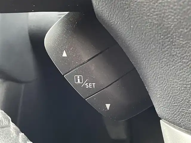 スバル レヴォーグ 1．6GT アイサイト 群馬県 2017(平29)年 6.2万km ダークグレーメタリック 4WD/サンルーフ/アドバンスドセーフティパッケージ/DIATONEサウンドナビ/CD・DVD・SD/Bluetooth・フルセグ/バック/サイドカメラ/ビルトインETC/レザーシート/前席パワーシート/前席シートヒーター/運転席シートメモリー/クルーズコントロール/パドルシフト/横滑り防止装置/レーンキープアシスト/衝突軽減ブレーキ/アイドリングストップ/LEDヘッドライト/純正アルミホイール/純正フロアマット/スマートキー×2