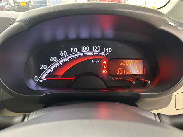 ダイハツ ムーヴ L 長崎県 2013(平25)年 3.6万km パールホワイトⅢ 登録時35162km/純正ナビ（NSCT-W63D）/・ワンセグ/キーレス/電格ミラー/純正バイザー/アイドリングストップ/エアバック/純正フロアマット