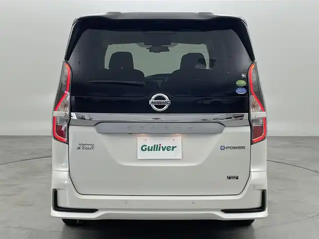 日産 セレナ e－パワー ハイウェイスター V 福岡県 2019(令1)年 6.4万km ブリリアントホワイトパール 2トーン 後席モニター　/純正ナビ　/全方位カメラ　/ＥＴＣ　/ナビ連動ドラレコ　/ＡＣＣ　/コーナーセンサー　/エマージェンシーブレーキ　/レーンキープ　/ＢＳＭ　/パーキングアシスト　/両側電動スライドドア　/シートヒーター