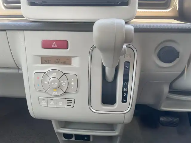 スズキ ラパン L 島根県 2020(令2)年 6.7万km フォーンベージュM 純正ナビ/フルセグTV/Bluetooth/DVD再生/ドライブレコーダー　/ＥＴＣ　/運転席シートヒーター/衝突被害軽減ブレーキ/レーンアシスト　/横滑り防止装置　/スマートキー/プッシュスタート/オートライト/アイドリングストップ/純正フロアマット