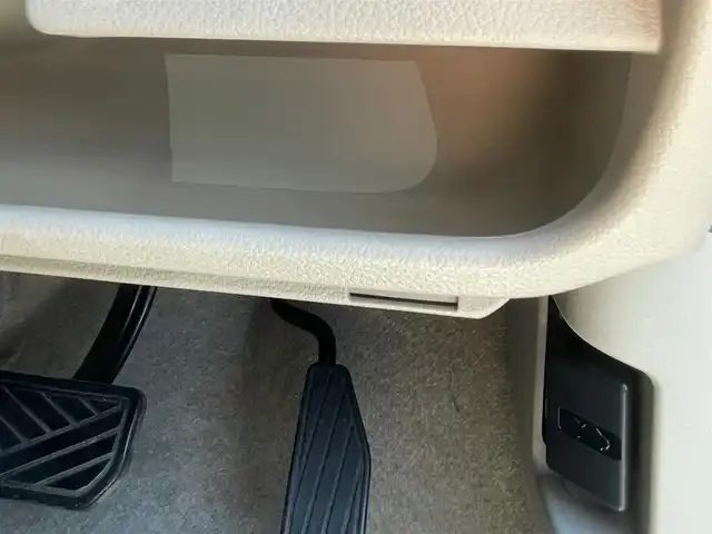 スズキ ラパン L 島根県 2020(令2)年 6.7万km フォーンベージュM 純正ナビ/フルセグTV/Bluetooth/DVD再生/ドライブレコーダー　/ＥＴＣ　/運転席シートヒーター/衝突被害軽減ブレーキ/レーンアシスト　/横滑り防止装置　/スマートキー/プッシュスタート/オートライト/アイドリングストップ/純正フロアマット