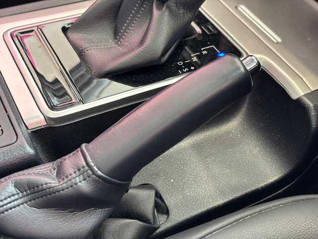 トヨタ ランドクルーザー プラド TX Lパッケージ 埼玉県 2021(令3)年 2.7万km ブラック セーフティーセンス/サンルーフ　/純正9インチナビ　/　　CD/DVD/BT/フルセグ/バックカメラ　/レーダークルーズコントロール　/LEDオートライト　/レザーシート　/シートヒーター　/エアシート　/パワーシート　/純正19インチアルミホイール/ステアリングスイッチ/アイドリングストップ/スマートキー2本/ビルトインETC　/禁煙車