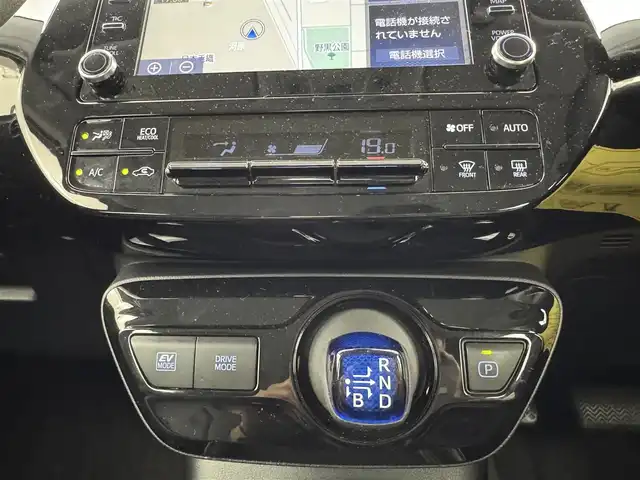 トヨタ プリウス S ツーリングセレクション 愛知県 2022(令4)年 3.8万km プラチナホワイトパールマイカ 8インチディスプレイオーディオ　/（Bluetooth）/レーダークルーズコントロール　/バックカメラ　/衝突軽減システム　/コーナーセンサー　/レーンキープ　/合皮シート　/前席シートヒーター　/ETC　/純正AW