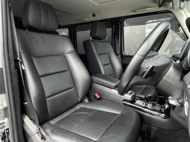 メルセデス・ベンツ ゲレンデヴァーゲン Ｇ３５０ｄ 長野県 2016(平28)年 3.9万km イリジウムシルバー ラグジュアリーＰＫＧ/・サンルーフ/・ｈａｒｍａｎ／ｋａｒｄｏｎ/レーダーセーフティパッケージ/・ディストロニックプラス/・ブラインドスポットモニター/サイドカメラ/黒革シート/パワーシート/シートヒーター/純正HDDナビ/フルセグＴＶ/バックカメラ/ｂｌｕｅｔｏｏｔｈ/パークトロニック/キーレス/ETC/リア5面プライバシーガラス/保証書・取説・スペアキー