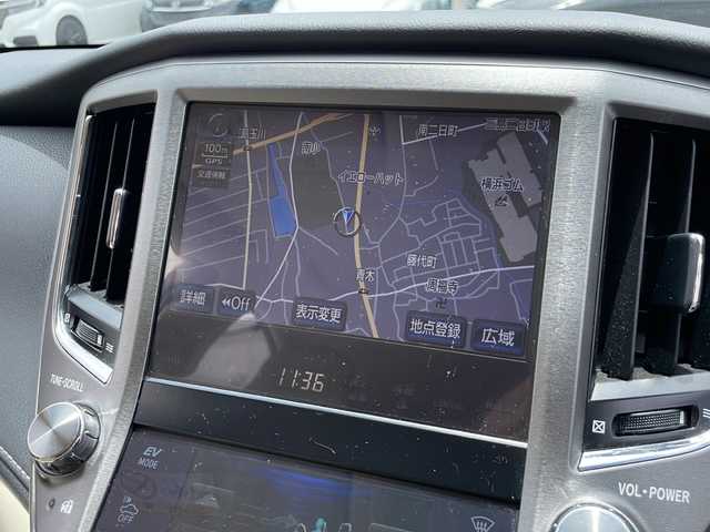 トヨタ クラウン ハイブリッド ロイヤルサルーンG 静岡県 2013(平25)年 10.8万km ホワイトパールクリスタルシャイン 純正ナビ/地デジTV/純正CD/DVD/Bluetooth/バックカメラ/サンルーフ/シートヒーター/ステアリングヒーター/エアロ/プリクラッシュセーフティ/レーダークルーズコントロール/オートハイビーム/純正17インチAW/ETC