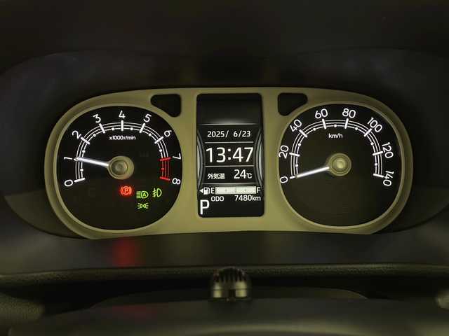ダイハツ ムーヴ キャンバス ストライプス G 長野県 2023(令5)年 0.8万km シャイニングホワイトパール/サンドベージュメタリック 4WD/純正メモリナビ&フルセグTV&CD&DVD&USB&BT/車線逸脱警報/衝突軽減ブレーキ/後方コーナーセンサー/アイドリングストップ/両側パワースライドドア/前席シートヒーター/ステアリングスイッチ/ベンチシート/バックカメラ/ETC/LEDヘッドライト/オートライト/フロントフォグランプ/電動格納ミラー/電動ホールド/オートホールド/純正ホイールキャップ装着/純正フロアマット/プッシュスタート/スマートキー