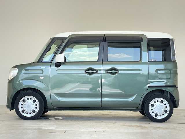 スズキ スペーシア HYBRID X 愛知県 2021(令3)年 3.5万km クールカーキパールメタリック/ホワイト2トーンルーフ 純正10インチディスプレイオーディオナビ（あり）/両側パワースライドドア/シートヒーター/バックカメラ/コーナーセンサー/オートマチックハイビーム/ドライブレコーダー/ETC/衝突被害軽減ブレーキ/Bluetooth/ステアリングスイッチ/スマートキー/プッシュスタート