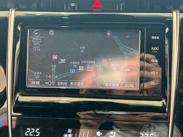 トヨタ ハリアー プレミアム 埼玉県 2015(平27)年 5.2万km ホワイトパールクリスタルシャイン トヨタセーフティーセンス　/純正メモリナビ/　　CD/DVD/BT/フルセグ　/バックカメラ　/パワーバックドア　/クルーズコントロール　/LEDオートライト　/ハーフレザーシート　/パワーシート　/純正18インチアルミホイール　/ステアリングスイッチ　/ETC