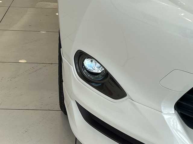 トヨタ ハリアー プレミアム 埼玉県 2015(平27)年 5.2万km ホワイトパールクリスタルシャイン トヨタセーフティーセンス　/純正メモリナビ/　　CD/DVD/BT/フルセグ　/バックカメラ　/パワーバックドア　/クルーズコントロール　/LEDオートライト　/ハーフレザーシート　/パワーシート　/純正18インチアルミホイール　/ステアリングスイッチ　/ETC