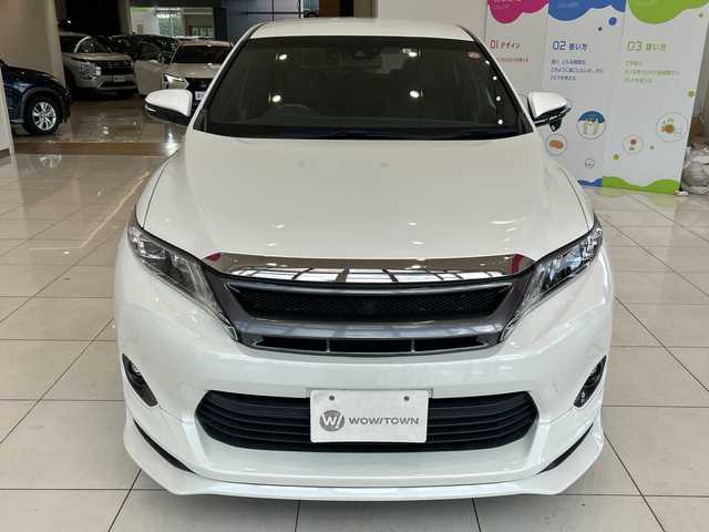 トヨタ ハリアー プレミアム 埼玉県 2015(平27)年 5.2万km ホワイトパールクリスタルシャイン トヨタセーフティーセンス　/純正メモリナビ/　　CD/DVD/BT/フルセグ　/バックカメラ　/パワーバックドア　/クルーズコントロール　/LEDオートライト　/ハーフレザーシート　/パワーシート　/純正18インチアルミホイール　/ステアリングスイッチ　/ETC