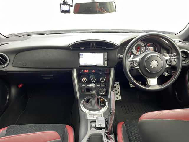 トヨタ ８６ GT リミテッド 茨城県 2018(平30)年 4.4万km クリスタルホワイトパール 純正SDナビ/モデリスタフルエアロ/FM　AM　CD　DVD　SD/Bluetooth接続/フルセグTV/バックカメラ/ETC/前方ドライブレコーダー/クルーズコントロール/ステアリングスイッチ/パドルシフト/D+N席シートヒーター/LEDヘッドライト/純正17インチアルミホイール/純正フロアマット