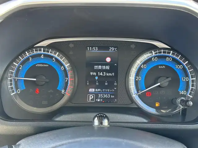 日産 ルークス X 三重県 2021(令3)年 3.6万km ホワイトパール 純正ナビ（AM/FM/TV/DVD/CD/Bluetooth/USB）/ETC/インテリジェントアラウンドビューモニター（ディスプレイ付ルームキラー）/ハンズフリーパワースライドドア（助手席側）/スライドドアオートクローザー（運転席側）/先進安全装備（インテリジェントエマージェンシーブレーキ/踏み間違い防止アシスト/車線逸脱防止支援システム/車線逸脱警報/前方衝突予測警報/ふらつき警報/標識検知機能）/快適パックA(プラズマクラスター付リアシーリングファン/撥水加工シート/後席パーソナルテーブル/助手席シートバックUSBソケット/リアドアロールサンシェード)/SRSエアバック（運転席/助手席/サイド/カーテン/ニー）/オートエアコン/シートバックポケット（助手席上下）/シートアンダーバックス（助手席）/インテリジェントキー/プッシュエンジンスターター/6スピーカー/地デジTVアンテナ/GPSアンテナ/ボディ同色ドアミラー（電動オート格納機能/ウインカー/カメラ付）/内装色インサイドドアハンドル/ピアノブラック調パワーウインドウスイッチベース/アナログメーター/4.2インチアドバンスドドライブアシストディスプレイ