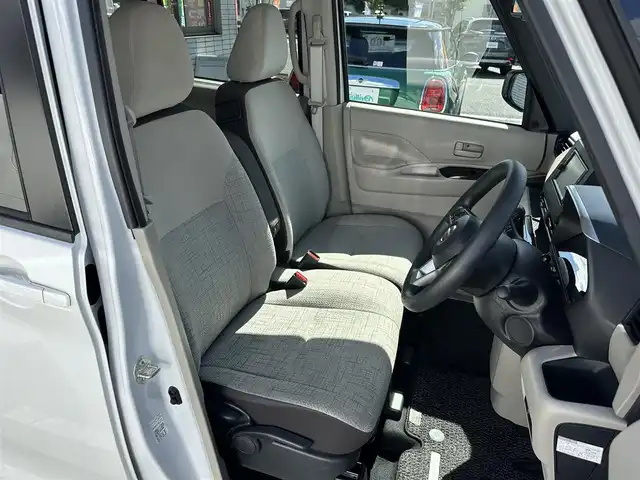 日産 ルークス X 三重県 2021(令3)年 3.6万km ホワイトパール 純正ナビ（AM/FM/TV/DVD/CD/Bluetooth/USB）/ETC/インテリジェントアラウンドビューモニター（ディスプレイ付ルームキラー）/ハンズフリーパワースライドドア（助手席側）/スライドドアオートクローザー（運転席側）/先進安全装備（インテリジェントエマージェンシーブレーキ/踏み間違い防止アシスト/車線逸脱防止支援システム/車線逸脱警報/前方衝突予測警報/ふらつき警報/標識検知機能）/快適パックA(プラズマクラスター付リアシーリングファン/撥水加工シート/後席パーソナルテーブル/助手席シートバックUSBソケット/リアドアロールサンシェード)/SRSエアバック（運転席/助手席/サイド/カーテン/ニー）/オートエアコン/シートバックポケット（助手席上下）/シートアンダーバックス（助手席）/インテリジェントキー/プッシュエンジンスターター/6スピーカー/地デジTVアンテナ/GPSアンテナ/ボディ同色ドアミラー（電動オート格納機能/ウインカー/カメラ付）/内装色インサイドドアハンドル/ピアノブラック調パワーウインドウスイッチベース/アナログメーター/4.2インチアドバンスドドライブアシストディスプレイ