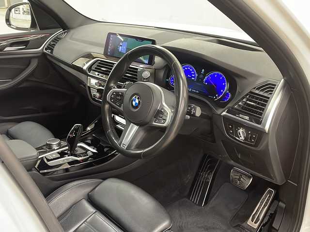 ＢＭＷ Ｘ３ xDrive20d Mスポーツ 道央・札幌 2019(平31)年 7.1万km アルピンホワイトⅢ ・4WD/・純正ナビ（DVD&CD&BT&フルセグ）/・電動格納ミラー/・ウインカーミラー/・ETC/・LEDヘッドライト/・プッシュスタート/・純正アルミホイール/・オートライト/・ハイビームアシスト/・レーンキープアシスト