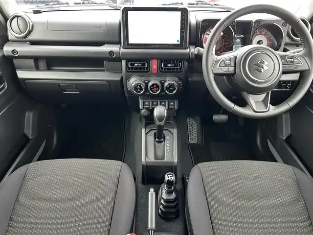 スズキ ジムニー XC 群馬県 2024(令6)年 0.1万km ミディアムグレー 4WD/ターボ/9インチDA/Apple CarPlay/Android Auto/Bluetoothオーディオ/バックカメラ/クルーズコントロール/ステアリングリモコン/前席シートヒーター/純正アルミホイール/純正フロアマット/【DAMD little G】Fバンパー/【DAMD little G】Fグリル/背面タイヤカバー/ホワイトレタータイヤ/LEDヘッドライト/取説・保証書/スマートキー×2