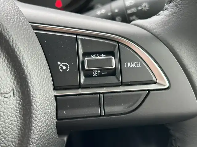 スズキ ジムニー XC 群馬県 2024(令6)年 0.1万km ミディアムグレー 4WD/ターボ/9インチDA/Apple CarPlay/Android Auto/Bluetoothオーディオ/バックカメラ/クルーズコントロール/ステアリングリモコン/前席シートヒーター/純正アルミホイール/純正フロアマット/【DAMD little G】Fバンパー/【DAMD little G】Fグリル/背面タイヤカバー/ホワイトレタータイヤ/LEDヘッドライト/取説・保証書/スマートキー×2