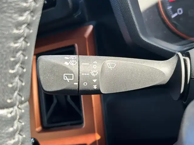 ダイハツ タフト G ターボ 愛媛県 2021(令3)年 7.8万km サンドベージュメタリック 禁煙車/登録時走行距離:77339km/純正ナビ/フルセグTV/バックカメラ/ビルトインETC/ドライブレコーダー/アダプティプクルーズコントロール/ecoIDOL/スマートアシスト/SRSエアバッグ/IC付ターボ/LEDヘッドランプ/LEDフロントフォグランプ/革巻きステアリングホイール/シートヒーター/シートアンダートレイ/純正15インチアルミホイール/スカイフィールトップ/無塗装ルーフレール/ウェルカムドアロック解除付キーフリーシステム