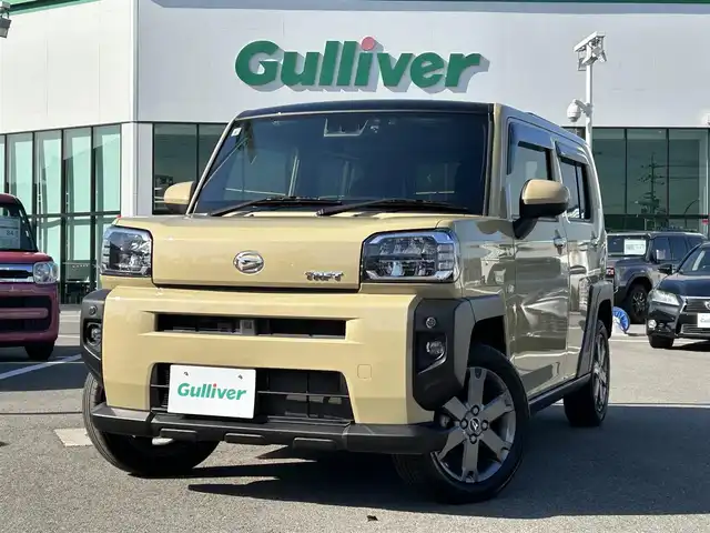 ダイハツ タフト G ターボ 愛媛県 2021(令3)年 7.8万km サンドベージュメタリック 禁煙車/登録時走行距離:77339km/純正ナビ/フルセグTV/バックカメラ/ビルトインETC/ドライブレコーダー/アダプティプクルーズコントロール/ecoIDOL/スマートアシスト/SRSエアバッグ/IC付ターボ/LEDヘッドランプ/LEDフロントフォグランプ/革巻きステアリングホイール/シートヒーター/シートアンダートレイ/純正15インチアルミホイール/スカイフィールトップ/無塗装ルーフレール/ウェルカムドアロック解除付キーフリーシステム