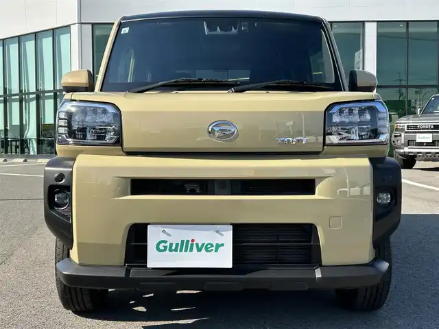 ダイハツ タフト G ターボ 愛媛県 2021(令3)年 7.8万km サンドベージュメタリック 禁煙車/登録時走行距離:77339km/純正ナビ/フルセグTV/バックカメラ/ビルトインETC/ドライブレコーダー/アダプティプクルーズコントロール/ecoIDOL/スマートアシスト/SRSエアバッグ/IC付ターボ/LEDヘッドランプ/LEDフロントフォグランプ/革巻きステアリングホイール/シートヒーター/シートアンダートレイ/純正15インチアルミホイール/スカイフィールトップ/無塗装ルーフレール/ウェルカムドアロック解除付キーフリーシステム