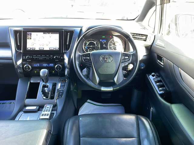 トヨタ ヴェルファイア ハイブリット エグゼクティブ ラウンジ Z 東京都 2019(平31)年 5.9万km ブラック 新車時保証書/取扱説明書/モデリスタエアロ/プリクラッシュセーフティー/レーダークルーズコントロール/パーキングサポートブレーキ/レーントレーシングアシスト/ブラインドスポットモニター/オートマチックハイビーム/純正ナビ/フルセグTV/SD/CD/DVD/BD/SDREC/USB/BT/AUX/JBLオーディオ/360度カメラ　ETC【2.0】/リヤフリップダウンモニター/デジタルインナーミラー/ドライブレコーダー【前後】/置く充電/AC100V1500W/レザーシート/シートヒーター/ベンチレーター/パワーシート【運転席メモリー付】/両側パワースライドドア/パワーバックドア/LEDヘッドライト/スマートキー×２/サイド/カーテン/ニーエアバック/インテリアイルミネーション/RS-Rサスペンションコイル/モデリスタ20インチアルミ