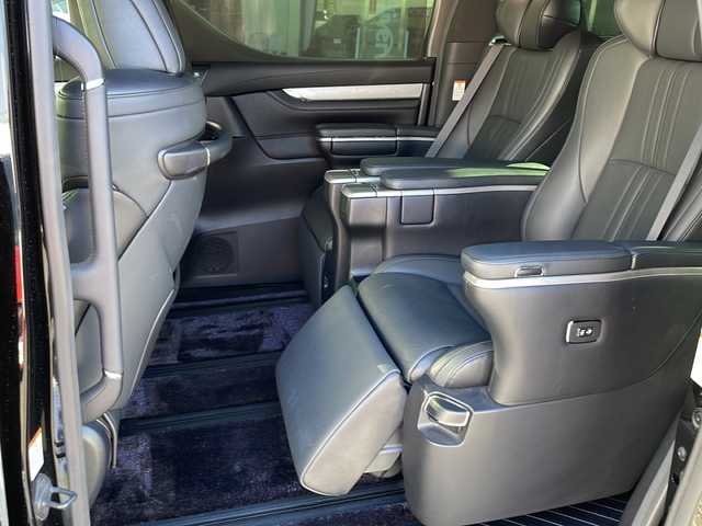 トヨタ ヴェルファイア ハイブリット エグゼクティブ ラウンジ Z 東京都 2019(平31)年 5.9万km ブラック 新車時保証書/取扱説明書/モデリスタエアロ/プリクラッシュセーフティー/レーダークルーズコントロール/パーキングサポートブレーキ/レーントレーシングアシスト/ブラインドスポットモニター/オートマチックハイビーム/純正ナビ/フルセグTV/SD/CD/DVD/BD/SDREC/USB/BT/AUX/JBLオーディオ/360度カメラ　ETC【2.0】/リヤフリップダウンモニター/デジタルインナーミラー/ドライブレコーダー【前後】/置く充電/AC100V1500W/レザーシート/シートヒーター/ベンチレーター/パワーシート【運転席メモリー付】/両側パワースライドドア/パワーバックドア/LEDヘッドライト/スマートキー×２/サイド/カーテン/ニーエアバック/インテリアイルミネーション/RS-Rサスペンションコイル/モデリスタ20インチアルミ