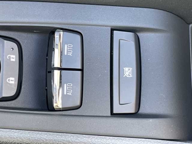 スバル ＢＲＺ S 福岡県 2023(令5)年 1.2万km マグネタイトグレーメタリック 純正ALPINE７インチナビ/　（AM/FM/CD/DVD/SD/USB/Bluetooth/フルセグ）/STIシフトノブ/シートヒーター（D席＋N席）/純正ドライブレコーダー（前のみ）/クルーズコントロール/ETC/LEDライト/ヒルスタートアシスト/純正18インチアルミホイール/純正マット/ISOFIX/横滑り防止装置/盗難防止装置/オートライト