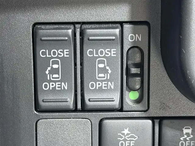 トヨタ タンク カスタムG S 大阪府 2017(平29)年 1.1万km インペリアルゴールドクリスタルM 純正ナビTV 両側パワースライドドア クルーズコントロール 衝突軽減ブレーキ レーンアシスト スマートキー プッシュスタート オートライト LEDヘッドライト ワンオーナー