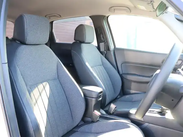 ホンダ フィット ホーム 福島県 2020(令2)年 2.2万km プラチナホワイトパール  4     W     D/ 純 正 ナ ビ・フ ル セ グ T V/ 純 正 バ ッ ク カ メ ラ/ ド ラ イ ブ レ コ ー ダ ー (F・R)/ レ ー ダ ー ク  ル ー ズ コ ン ト ロ ー ル/ ス マ ー ト キ ー/ E      T      C/ フ ロ ン ト ガ ラ ス 熱 線/ ア イ ド リ ン グ ス ト ッ プ/ モデューロ１５インチアルミ/ 新　車　保　証　書