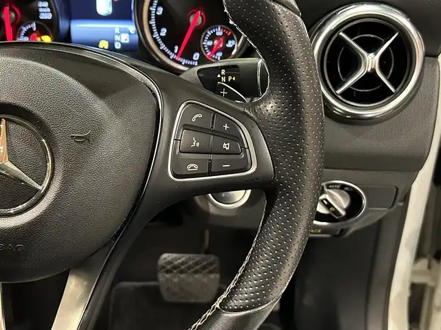 メルセデス・ベンツ ＧＬＡ２２０