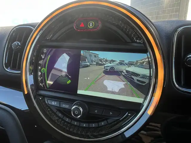ＭＩＮＩ ミニ クロスオーバー クーパー S 静岡県 2019(平31)年 3.3万km ライトホワイト 電動リアゲート/MINIコネクト/(Bluetooth/USB)/インテリジェントセーフティ/バックカメラ/アダプティブクルーズコントロール/パーキングアシスト/コンフォートアクセス/ETC/ドライブレコーダー/純正フロアマット/純正19インチアルミホイール/アンビエントライト/フロントフォグランプ/保証書/取扱説明書/スペアキー