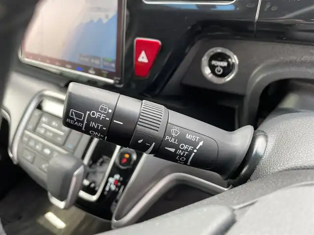 ホンダ ステップワゴン スパーダ eHEV G EXホンダS 島根県 2021(令3)年 5.3万km プレミアムスパークルブラックパール ホンダセンシング/純正9インチナビ/（フルセグTV/Bluetooth/FM/AM/CD/DVD）/バックカメラ/アダプティブクルーズコントロール/両側パワースライドドア/ビルトインETC/前後ドライブレコーダー/パドルシフト/ドアバイザー/コーナーポール/純正フロアマット/わくわくゲート/コンビシート/前席シートヒーター/ロードサインアシスト/プリクラッシュセーフティ/LEDヘッドライト/先行車発進お知らせ機能/オートライト/スマートキー/スペアキー1本/プッシュスタート/保証書/取扱説明書