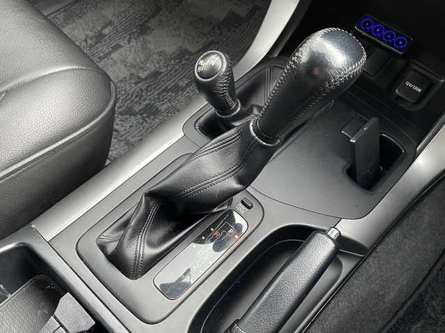 トヨタ ランドクルーザー プラド TX－LTD 道北・旭川 2008(平20)年 15.7万km ブラック 社外ディスプレイオーディオ(BT/USB)/リフトアップ/社外１８インチアルミホイール FUEL/BFグッドリッチA/Tタイヤ/バックカメラ/オートライト/ミラーヒーター/ETC/社外テールランプ/フォグランプ/革調シートカバー/純正サス積込/純正テールランプ積込/純正ヘッドライト積込/社外オーディオ積込/純正フロアマット/ドアバイザー/取説/保証書