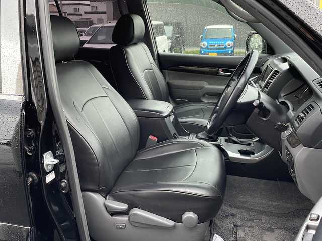 トヨタ ランドクルーザー プラド TX－LTD 道北・旭川 2008(平20)年 15.7万km ブラック 社外ディスプレイオーディオ(BT/USB)/リフトアップ/社外１８インチアルミホイール FUEL/BFグッドリッチA/Tタイヤ/バックカメラ/オートライト/ミラーヒーター/ETC/社外テールランプ/フォグランプ/革調シートカバー/純正サス積込/純正テールランプ積込/純正ヘッドライト積込/社外オーディオ積込/純正フロアマット/ドアバイザー/取説/保証書