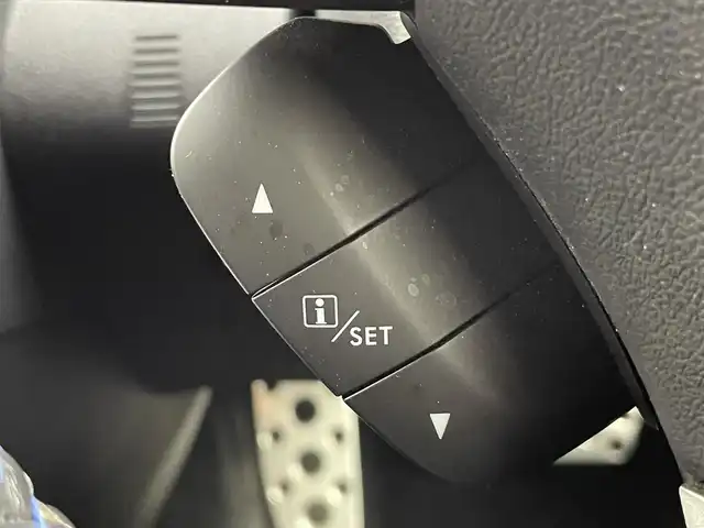 スバル レヴォーグ 1．6GT－S アイサイト 富山県 2014(平26)年 6.1万km クリスタルホワイトP 4WD/社外ナビ（AM/FM/CD/DVD/USB/BT）/フルセグTV/バックカメラ/アイサイト/アダプティブクルーズコントロール/衝突軽減ブレーキシステム/レーンキープアシスト/オートライト/LEDヘッドライト/ダウンヒルアシストコントロール/ETC/前席パワーシート/スマートキー×２/プッシュスタート/アイドリングストップ