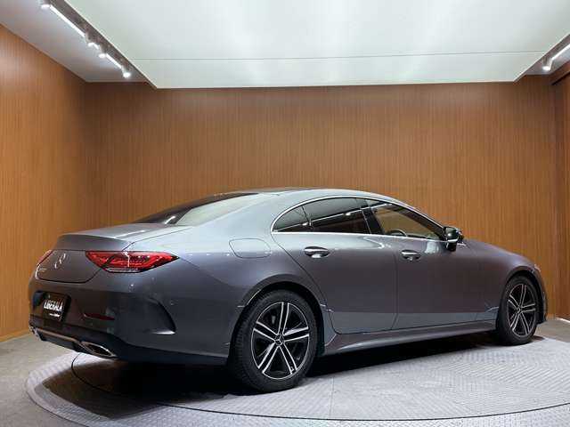 メルセデス・ベンツ ＣＬＳ２２０ｄ スポーツ エクスクルーシブPKG 千葉県 2021(令3)年 5.5万km セレナイトグレー ＳＲ　/ナッパ革シート　/ＡＣＣ　/Ｂｕｒｍｅｓｔｅｒサウンド　/ナビ　/ＴＶ　/Ｂｌｕｅｔｏｏｔｈ接続　/３６０°ＨＵＤ　/シートヒーター　/ベンチレーション　/電動リアゲート　/衝突軽減Ｂ　/ＢＳＭ　/純正ＡＷ有り