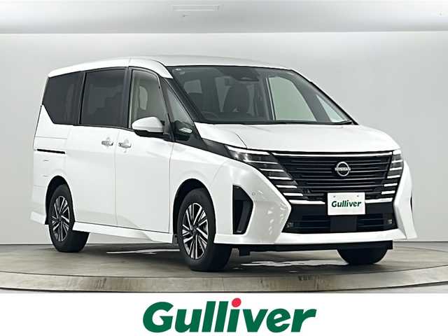 日産 セレナ e－パワー ハイウェイスター V 愛知県 2025(令7)年 0.1万km未満 プリズムホワイト 登録済未使用車/純正12.3型ナビ【フルセグ　Bluetooth　AppleCarPlay】/全方位カメラ/ビルトインＥＴＣ2.0　/e-POWER　/ハイウエイスターV　/デジタルインナーミラー/アラウンドビューモニター/両側パワースライドドア　/レーダークルーズコントロール　/レーンキープアシスト　/プロパイロット　/前後コーナーセンサー/衝突軽減/ドライブレコーダー/オートライト/オートマチックハイビーム/LEDライト