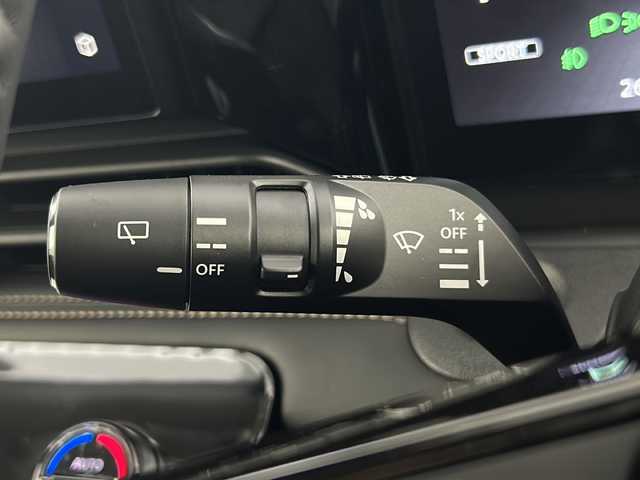 日産 セレナ e－パワー ハイウェイスター V 愛知県 2025(令7)年 0.1万km未満 プリズムホワイト 登録済未使用車/純正12.3型ナビ【フルセグ　Bluetooth　AppleCarPlay】/全方位カメラ/ビルトインＥＴＣ2.0　/e-POWER　/ハイウエイスターV　/デジタルインナーミラー/アラウンドビューモニター/両側パワースライドドア　/レーダークルーズコントロール　/レーンキープアシスト　/プロパイロット　/前後コーナーセンサー/衝突軽減/ドライブレコーダー/オートライト/オートマチックハイビーム/LEDライト