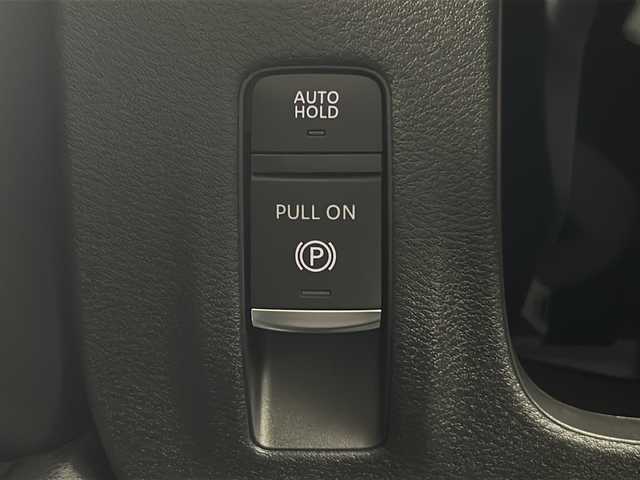 日産 セレナ e－パワー ハイウェイスター V 愛知県 2025(令7)年 0.1万km未満 プリズムホワイト 登録済未使用車/純正12.3型ナビ【フルセグ　Bluetooth　AppleCarPlay】/全方位カメラ/ビルトインＥＴＣ2.0　/e-POWER　/ハイウエイスターV　/デジタルインナーミラー/アラウンドビューモニター/両側パワースライドドア　/レーダークルーズコントロール　/レーンキープアシスト　/プロパイロット　/前後コーナーセンサー/衝突軽減/ドライブレコーダー/オートライト/オートマチックハイビーム/LEDライト