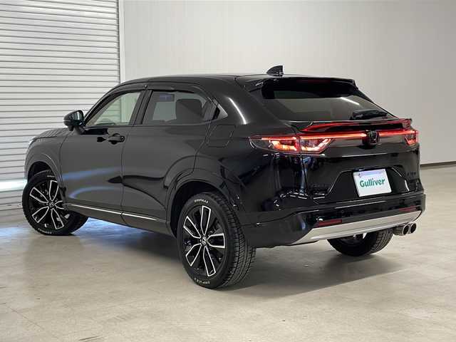 ホンダ ヴェゼル ハイブリッド e:HEV Z 熊本県 2023(令5)年 4.1万km クリスタルブラックパール 純正メモリナビ（フルセグＢｌｕｅｔｏｏｔｈ）/バックカメラ/アダプティブクルーズコントロール/ブラインドスポットモニター/レーンキープアシスト/ＬＥＤヘッドライト/ビルトインＥＴＣ/ミラー型ドラレコ/社外ウーファー/シートヒーター/置くだけ充電/パワーバックドア/フロアマット/ドアバイザー/プッシュスタート/スマートキー/スペアキー