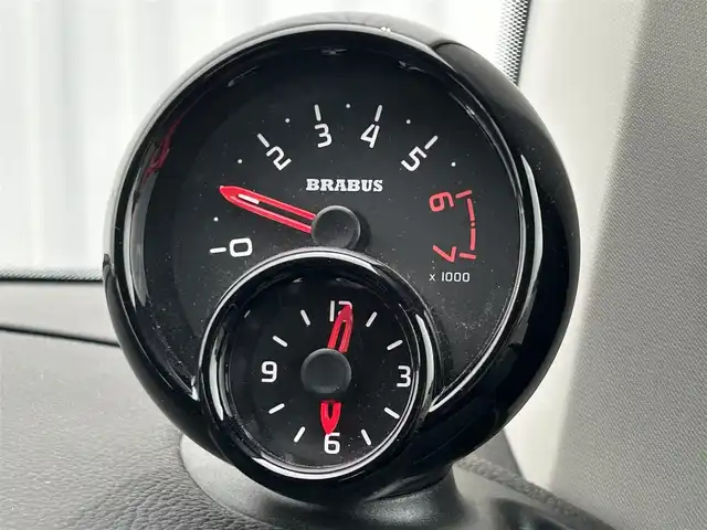 スマート ＭＣＣ スマート フォーツーカブリオBRABUSエクスクルーシブ 愛媛県 2018(平30)年 0.7万km 黒 サンルーフ/バックカメラ/シートヒーター/フォグランプ/クルーズコントロール/ドライブレコーダー/ＥＴＣ/ＬＥＤ/オートライト/フルセグＴＶ/純正フロアマット/アイドリングストップ/パワーステアリング/パワーウインドウ